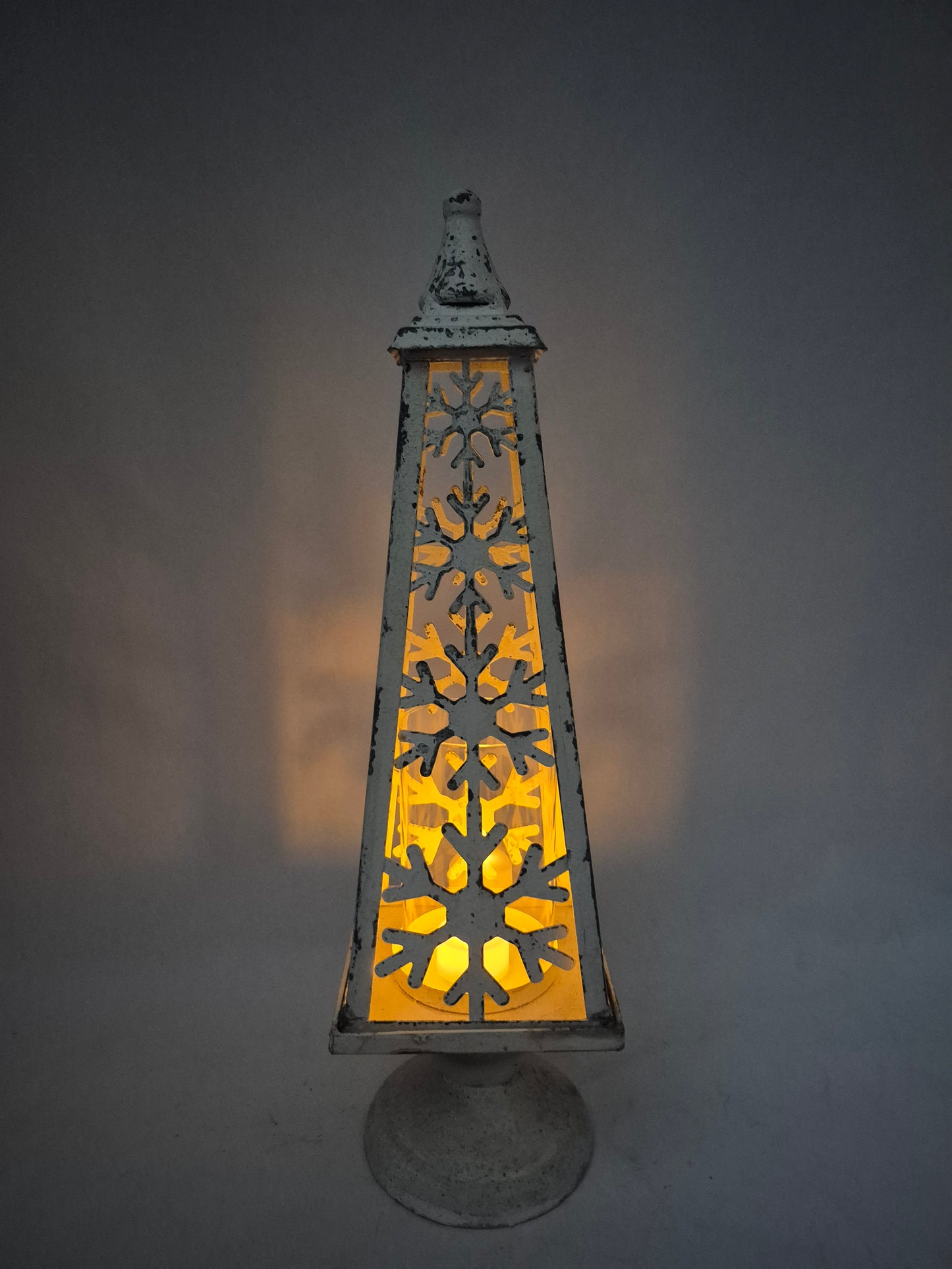 760407 lantern