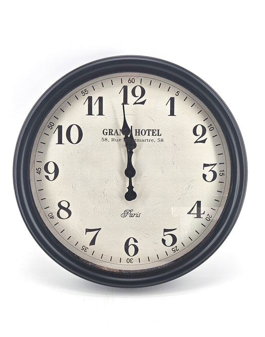 DA25 clock