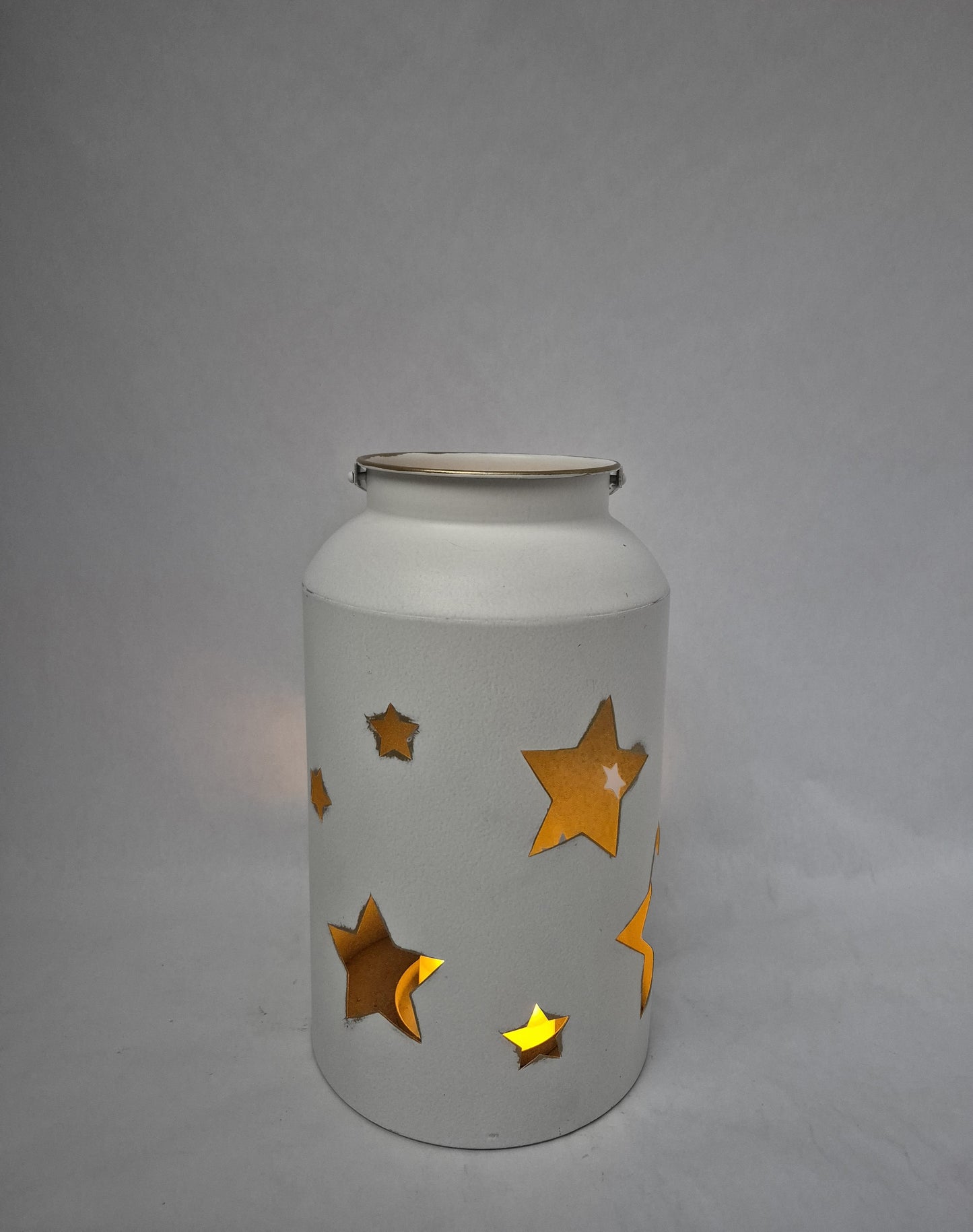 HW213 lantern
