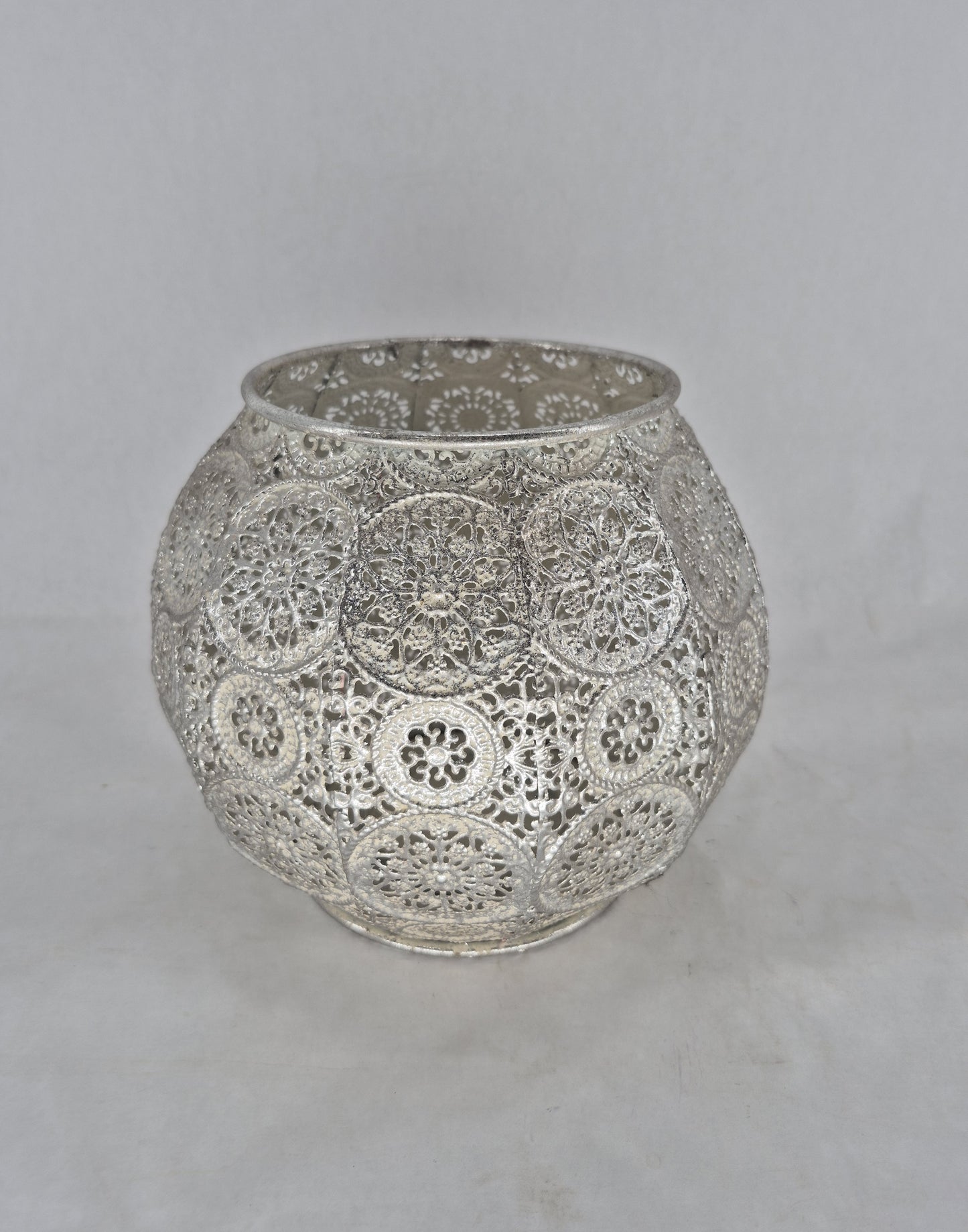 HW218 lantern