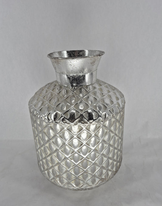 HW223 vase