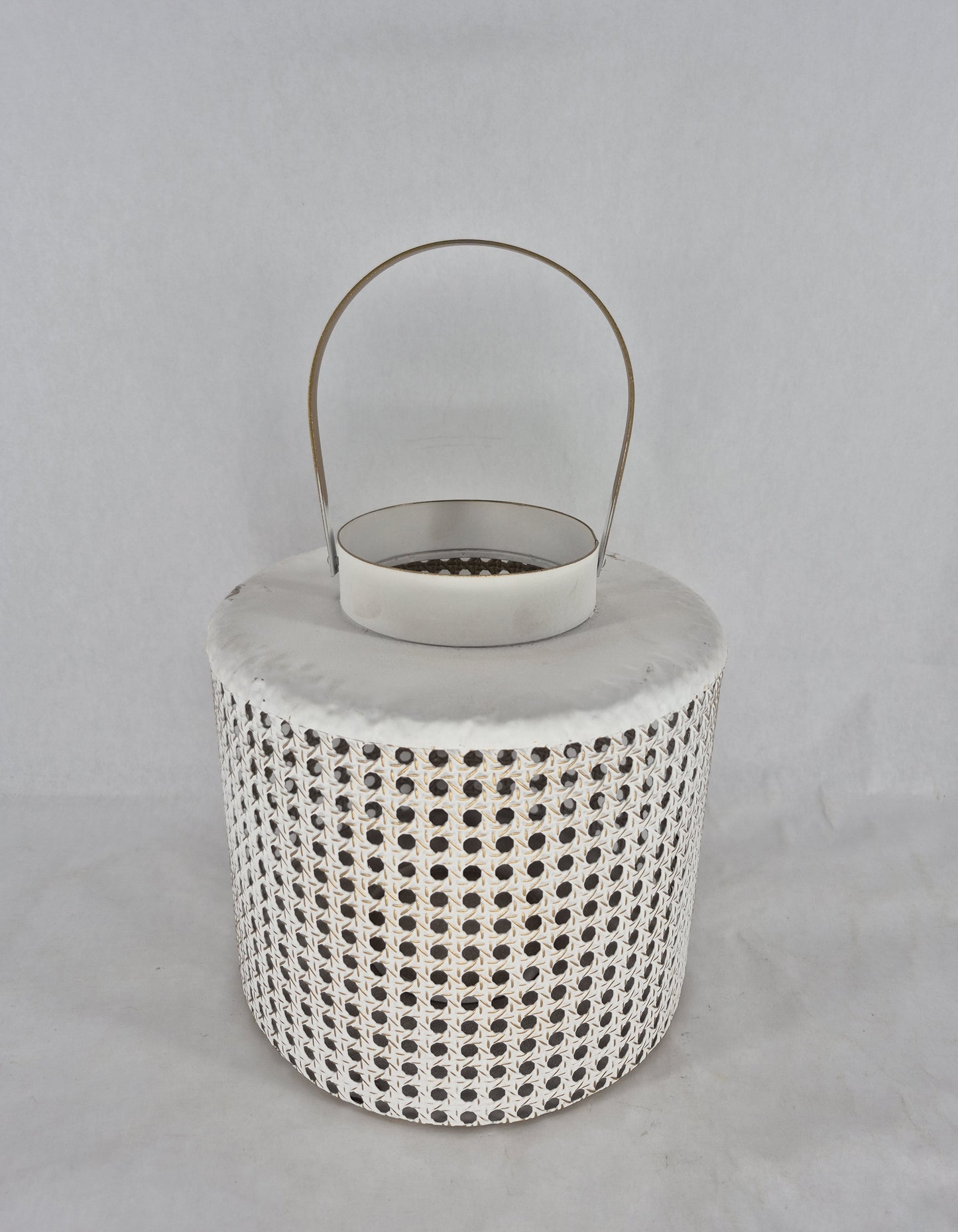 HW225 lantern