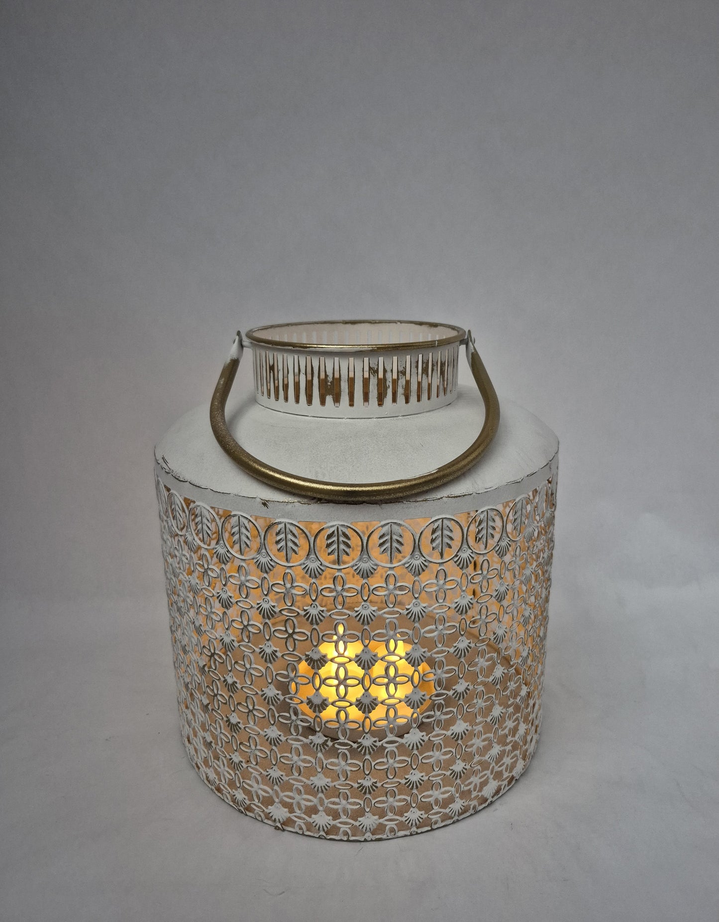 HW226 lantern