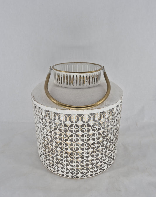 HW226 lantern
